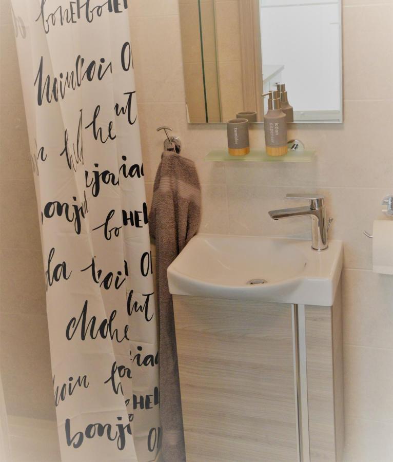 Apartma Vila Zigmund Cerknica Exteriér fotografie