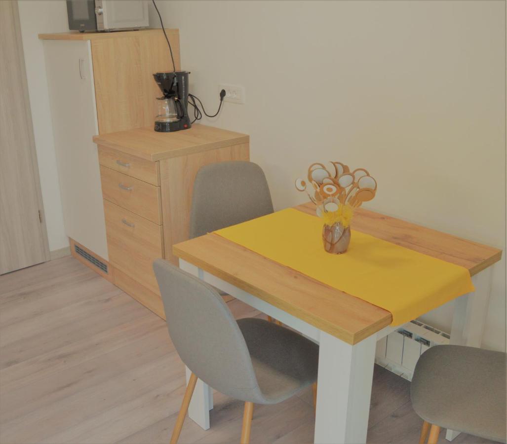 Apartma Vila Zigmund Cerknica Exteriér fotografie